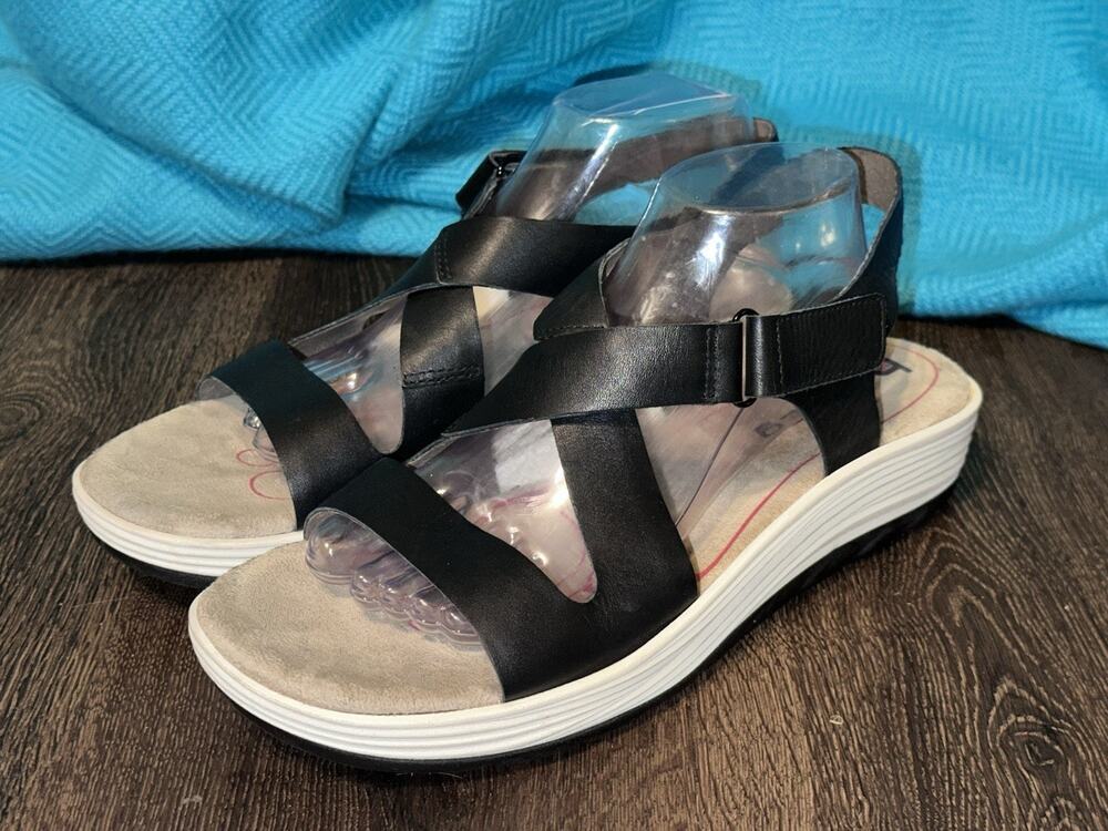 Bionica Woman's Ankle Strap Black Leather Platform Wedge Sandal Size 11M